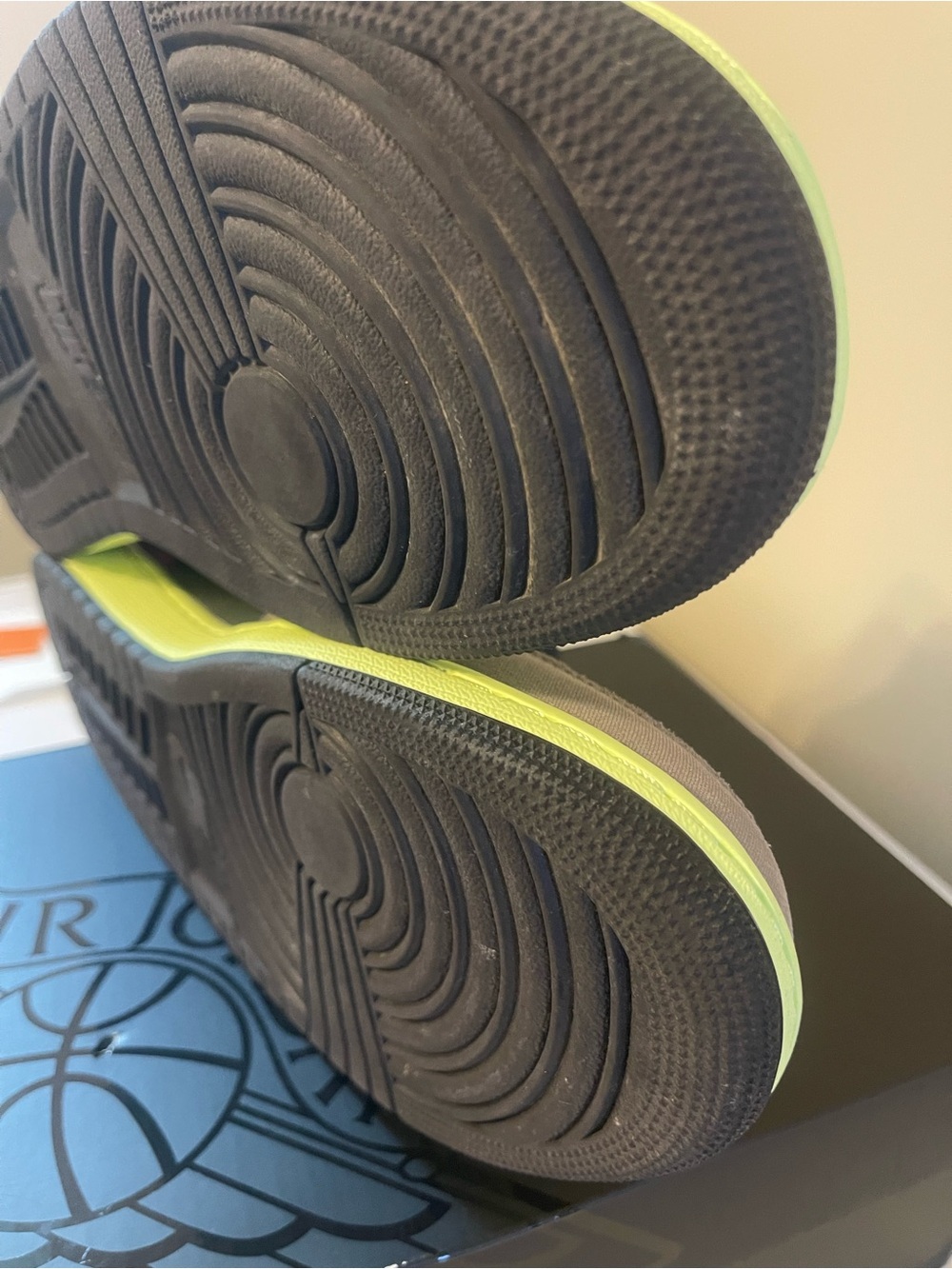 Nike Air Jordan 1 Low SE "Tokyo Bio Hack" 10.5 - Picture 6 of 6
